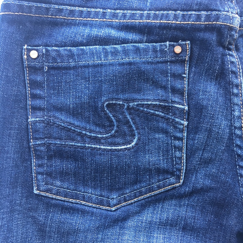 White House Black Market Jeans - Picture 6 of 6